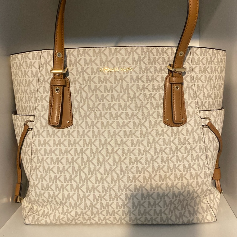 Authentic Michael kors bag